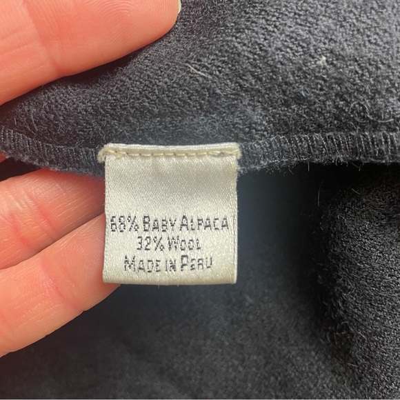 Baby Alpaca / Wool Button Down Long Sleeve Shacket - Picture 6 of 7